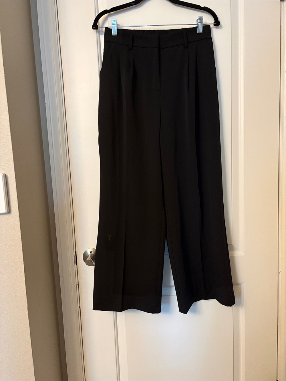 Black Wide-Leg Women's Trousers